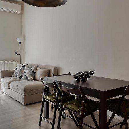 Joivy Vibrant 2Bed Apt With Balcony Милан Экстерьер фото