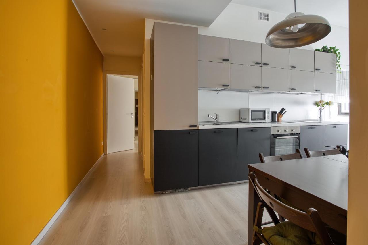 Joivy Vibrant 2Bed Apt With Balcony Милан Экстерьер фото